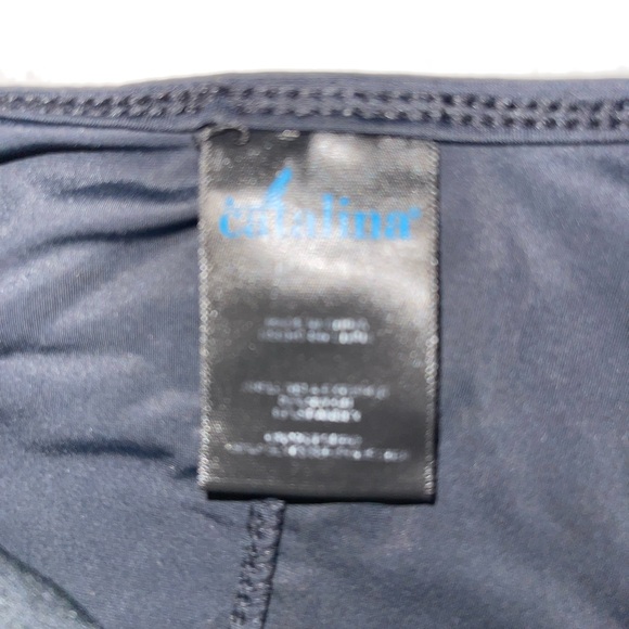 Black one piece swimsuit 🖤 - Picture 3 of 5